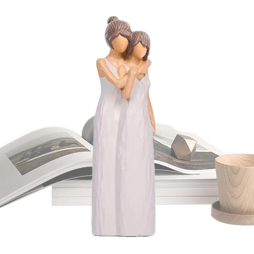 Statue mère et fille peinte à  - Art And Craft For Mother'S Day avis et prix